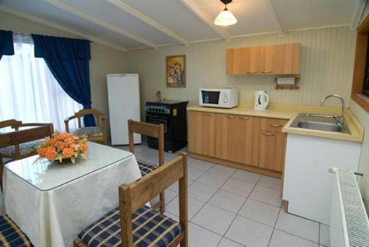 Cabanas Raitue Aparthotel Valdivia